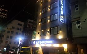 Sunshine Motel